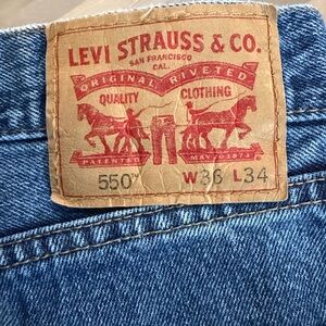 Levi's Relaxed Fit Denim Jeans 550